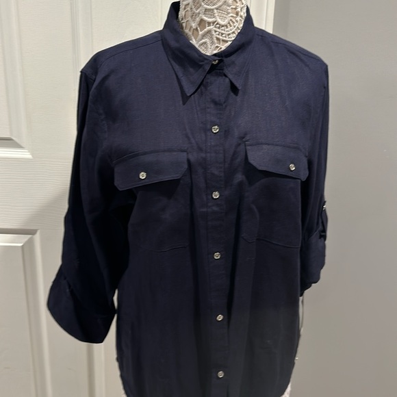 Brand new Ralph Lauren button down shirt - Picture 3 of 11